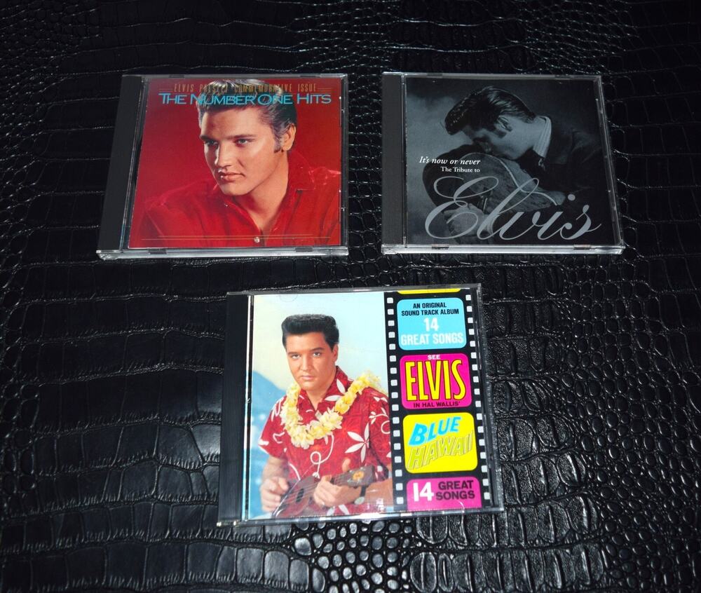 3 Elvis Presley CDs: "Blue Hawaii" "The Number one Hits" "It's Now or Never"